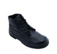 پوتین چرمی بدون سرپنجه